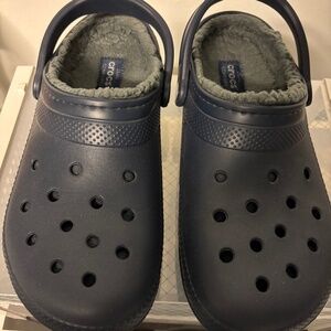 Navy fleece lined Crocs men 9/women 11